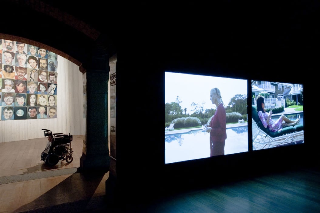Documentatie van de tentoonstelling 'Niet Normaal · Difference on Display', Beurs van Berlage, Amsterdam, 2010.